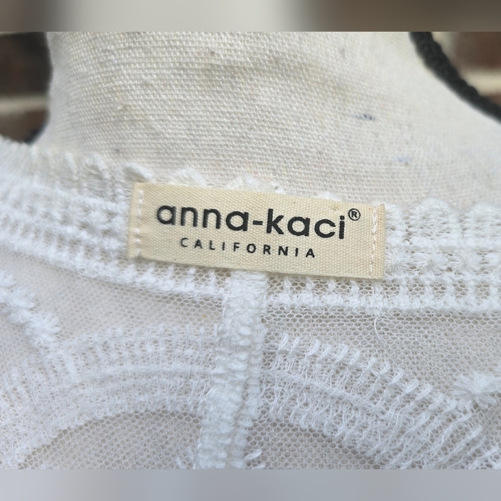 Anna-Kaci Sheer White Lace Kimono - Picture 8 of 9